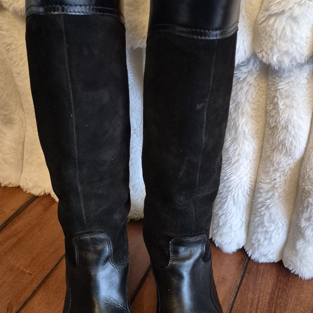 Elegant Black Knee-High Women's Boots